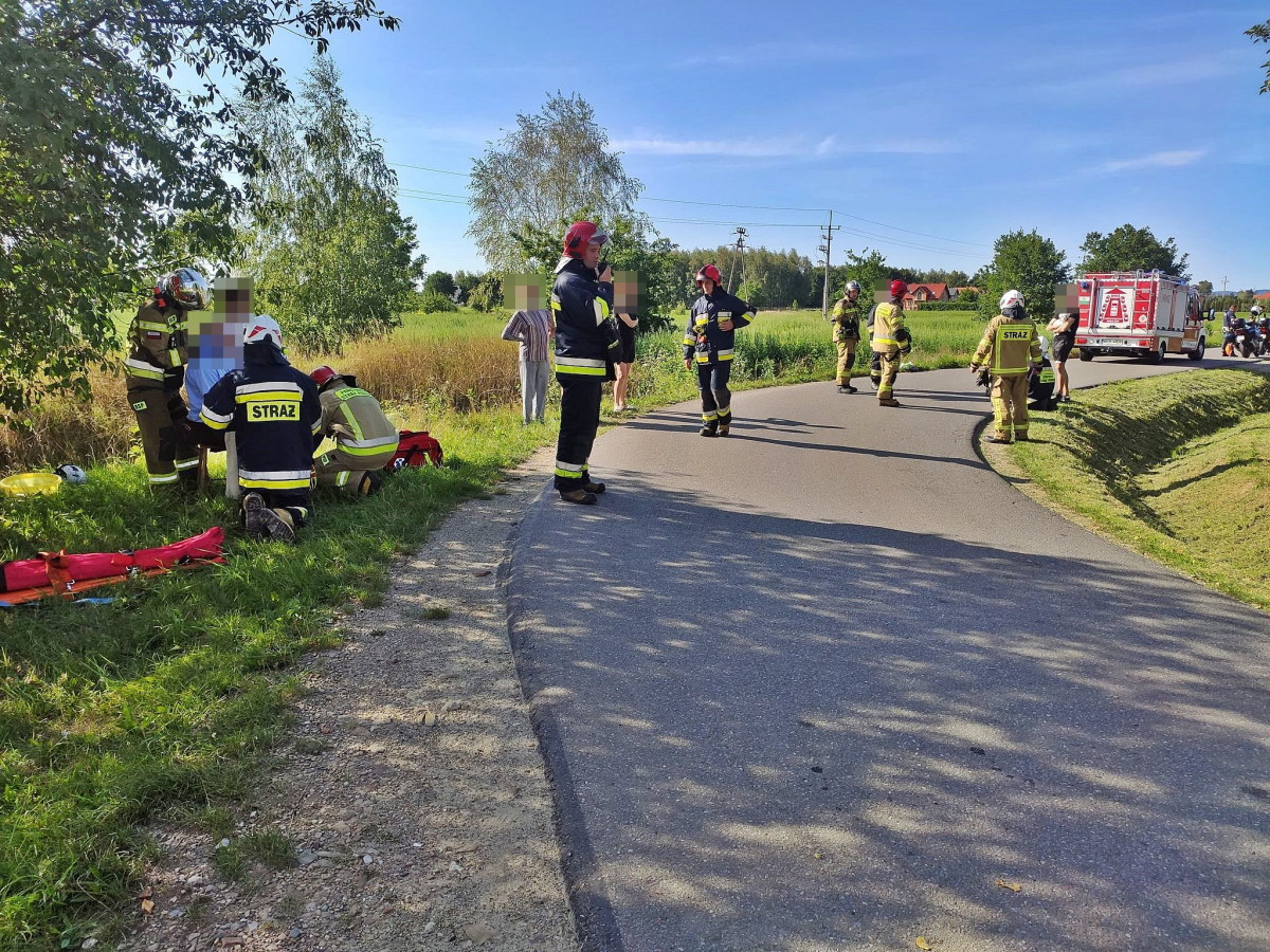 Zderzenie samochodu osobowego z motorowerem