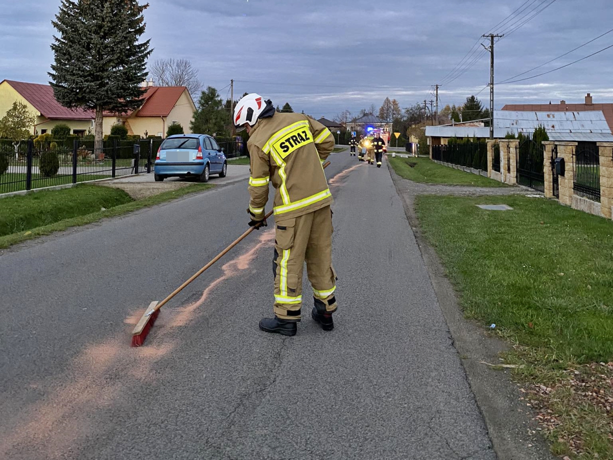 Dwie plamy oleju w ciągu jednego dnia