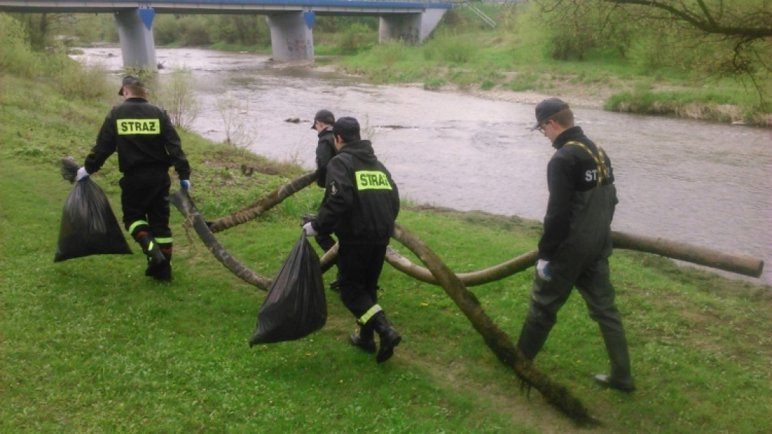 WIOSNA 2016 - sprzątanie naszej miejscowości